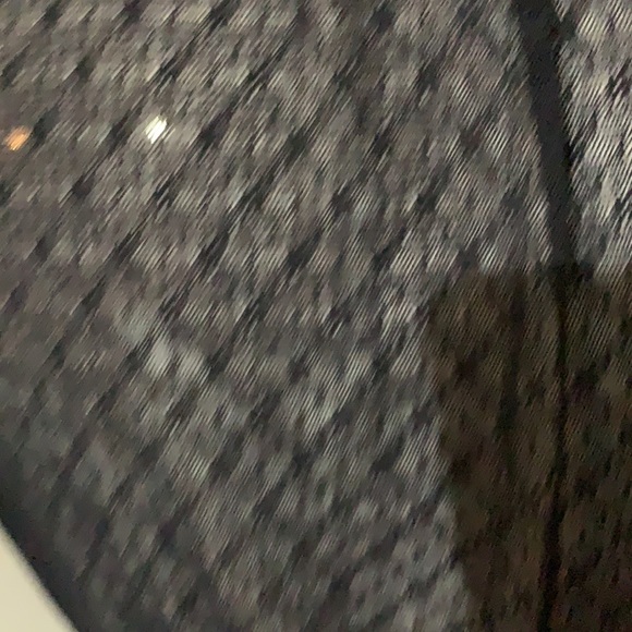 The Limited size small navy lace top - Picture 4 of 8